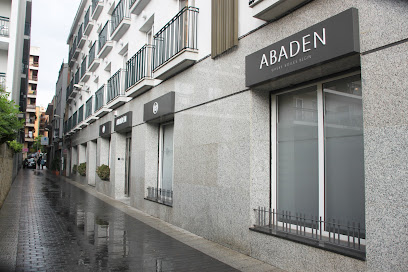 Lloret de Mar - ABADENT DENTISTAS LLORET - Centro Dental