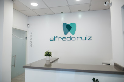Córdoba - ALFREDO RUIZ GARCIA - Centro Dental