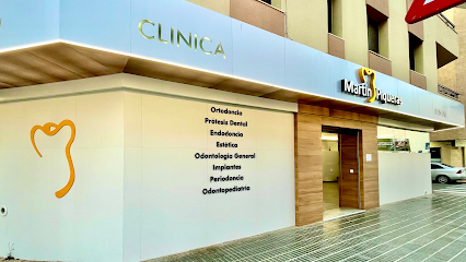 Adra - ANTONIO MANUEL MARTIN PIQUERAS / FRANCISCO JAVIER MARTIN PIQUERAS - Centro Dental