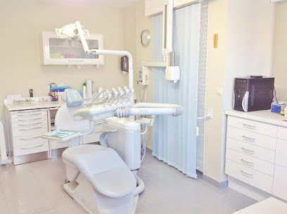 Ares - ARES CLINICA DENTAL - Centro Dental