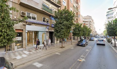 Granada - ARIAS CHAMORRO, BARTOLOME - Centro Dental
