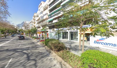 Marbella - BEATRIZ MARTIN NIETO - Centro Dental