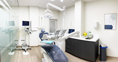 A Coruña - BK DENTAL - Centro Dental