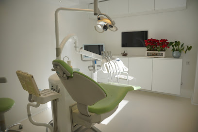 Madrid - BRATOS MORILLO M. CLINICA DENTAL, S.L. - Centro Dental