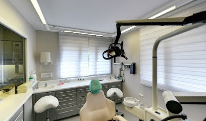 Caldes de Montbui - C. D. ENRIC VIDAL I REGARD - Centro Dental