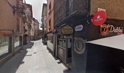 Puigcerdà - C. D. ROSA LETICIA GONZALEZ CASTRO - Centro Dental