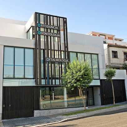 Jaén - CAMPAÑA LOPEZ, MANUEL - Centro Dental