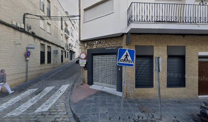 Coria del Río - CAMPOS ALCAIDE, ABELARDO - Centro Dental