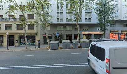 Barcelona - CENTRE ESTOMATOLOGIC PUMAROLA,SCP - Centro Dental