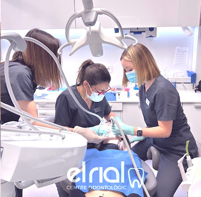 Arenys de Mar - CENTRE ODONTOLOGIC EL RIAL - Centro Dental