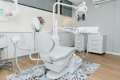 Sant Andreu de Llavaneres - CENTRE ODONTOLOGIC LLAVANERES - Centro Dental