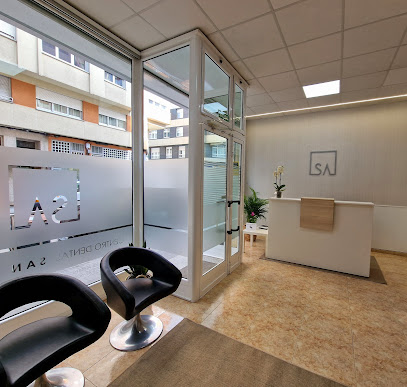 A Coruña - CENTRO DENTAL SAN ANTON - Centro Dental
