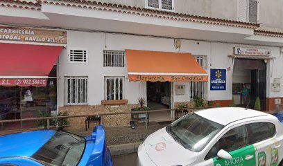 El Sauzal - CENTRO MEDICO DENTAL RAVELO - Centro Dental