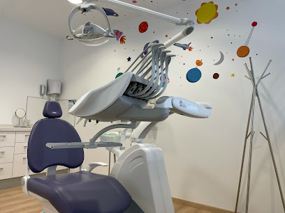 Tres Cantos - CENTRO ODONTOLOGICO TRES CANTOS S.L. - Centro Dental