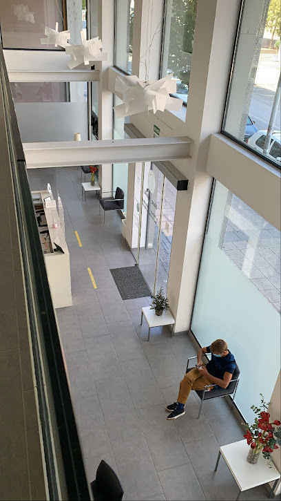 Mondragón - CENTRO VASCO DE IMPLANTOLOGIA Y ORTODONCIA SLP - Centro Dental