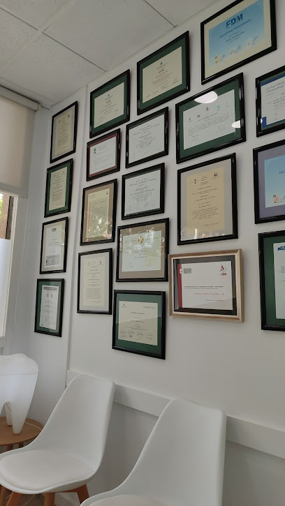 Vilafranca del Penedès - CLINIA DENTAL DR. PERELLADA - Centro Dental