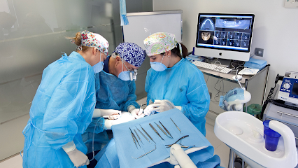 Santander - CLINICA ALVAREZ-NOVOA - Centro Dental