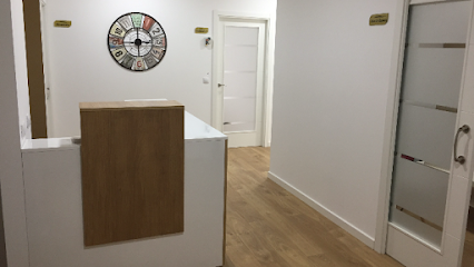 Rianxo - CLINICA DENTAL-MARIA IGLESIAS MOSCONI - Centro Dental