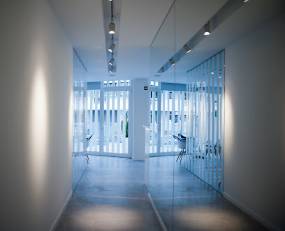 Arona - CLINICA DENTAL AGULLO-VILARO - Centro Dental