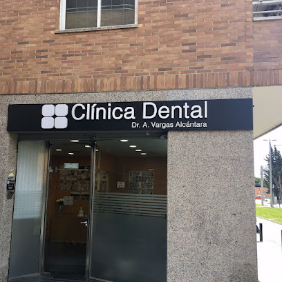Cornellà de Llobregat - CLINICA DENTAL ALLEN JONATAN VARGAS ALCANTARA - Centro Dental