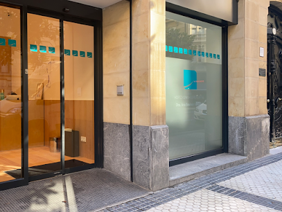 San Sebastián - CLINICA DENTAL ANA JIMENEZ AYESTARAN - Centro Dental