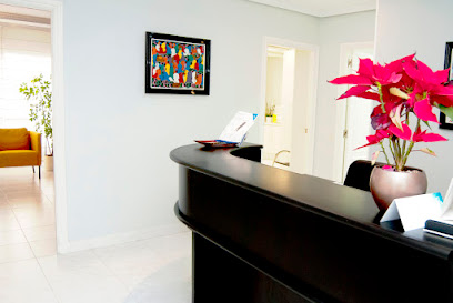 Melide - CLINICA DENTAL ANA MARCOS CARDO - Centro Dental