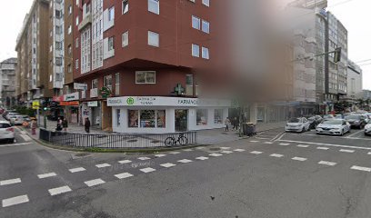 A Coruña - CLINICA DENTAL ANA NAVARRO TENREIRO - Centro Dental