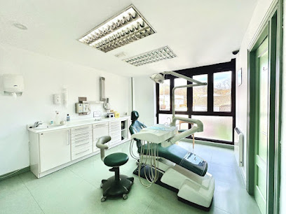 Arenas de Iguña - CLINICA DENTAL ARENAS DE IGUÑA - Centro Dental
