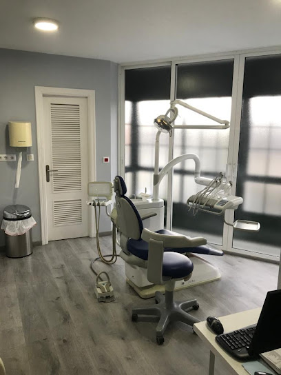 Bergondo - CLINICA DENTAL BUGALLO - Centro Dental