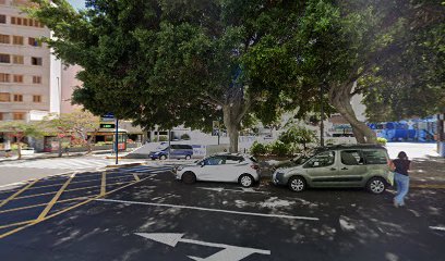 Santa Cruz de Tenerife - CLINICA DENTAL CAMPUS - Centro Dental