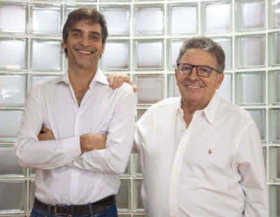 Badajoz - CLINICA DENTAL D. LEOPOLDO REBOLLO GONZALEZ - Centro Dental