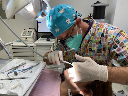 San Sebastián - CLINICA DENTAL DAVID AGUIRRE SL - Centro Dental