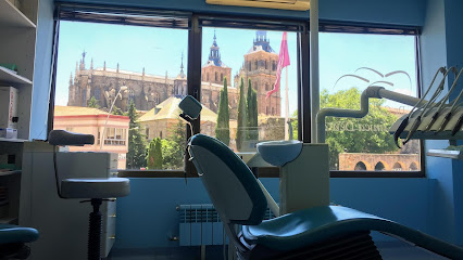 Astorga - CLINICA DENTAL DE D. CARLOS GONZALEZ CARBALLO - Centro Dental