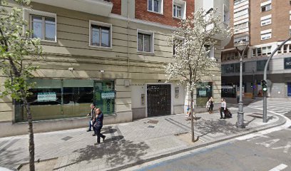 Valladolid - CLINICA DENTAL DE D. JAVIER SANTOS GONZALEZ - Centro Dental