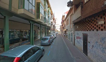 Benavente - CLINICA DENTAL DÑA. REGINA SALVADOR CARRANCIO - Centro Dental