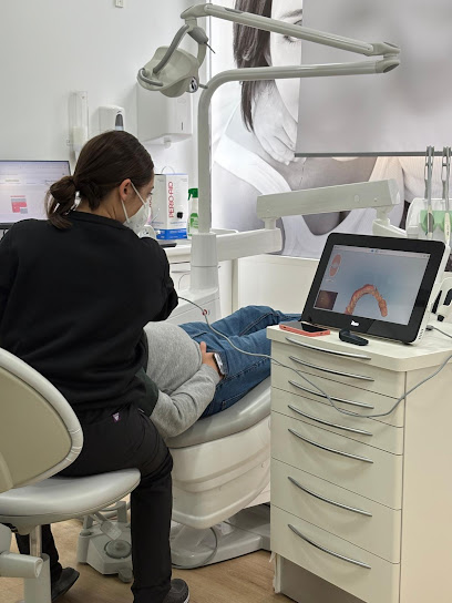 Vilagarcía de Arousa - CLINICA DENTAL DOCTOR TOURON - Centro Dental