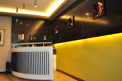 Zaragoza - CLINICA DENTAL DR. ALBERTO GOMEZ MILLARUELO - Centro Dental