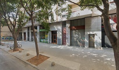 Sabadell - CLINICA DENTAL DR. BUSOMS I ASSOCIATS - Centro Dental