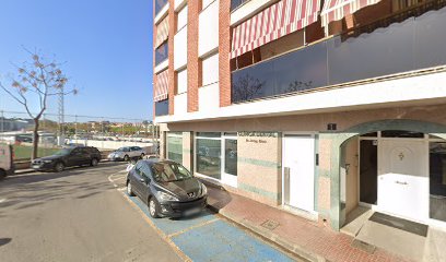 Lloret de Mar - CLINICA DENTAL DR. J. RIERA - Centro Dental