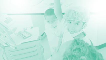 Benetússer - CLINICA DENTAL DR. JUAN MANUEL SIMO RUIZ - Centro Dental