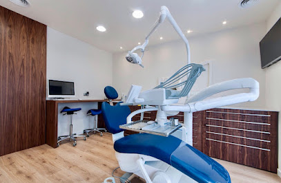 Pollença - CLINICA DENTAL DR. LLOMPART PORT DE POLLENÇA - Centro Dental