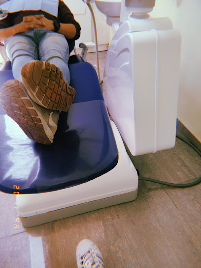 Sabiñánigo - CLINICA DENTAL DR. LUIS ESCUER MUR - Centro Dental