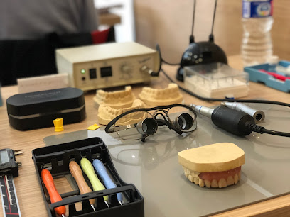 Lloret de Mar - CLINICA DENTAL DR. OTERO - Centro Dental