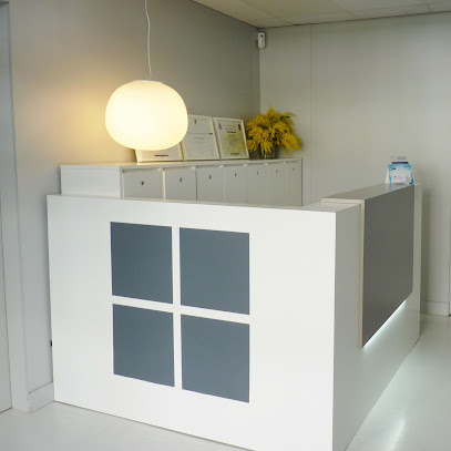 Sant Cugat del Vallès - CLINICA DENTAL DRA. A. RUBERT - Centro Dental