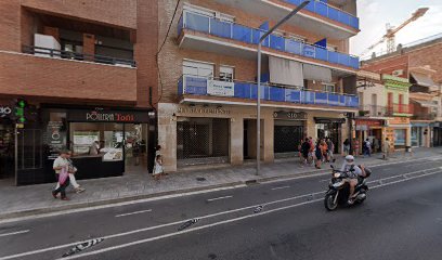 Castelldefels - CLINICA DENTAL DRA. MARTA VALLCORBA - Centro Dental