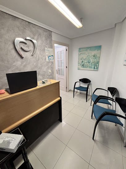 Jaén - CLINICA DENTAL ESPARTERIA, S.L. - Centro Dental