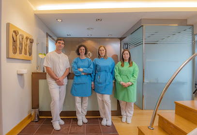 Santiago de Compostela - CLINICA DENTAL GARCIA VARELA FIGUEROA - Centro Dental