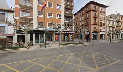 Ejea de los Caballeros - CLINICA DENTAL GIMENO - Centro Dental