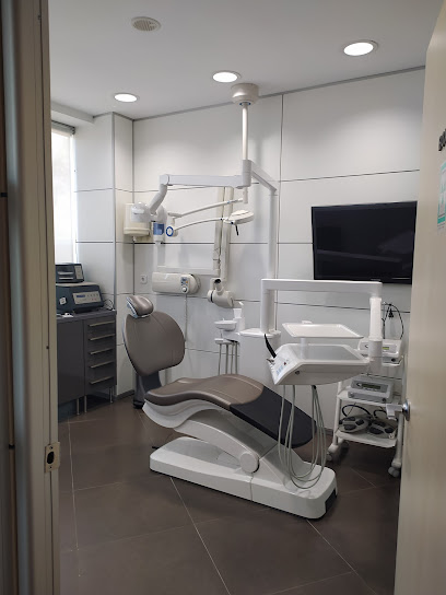 Calonge i Sant Antoni - CLINICA DENTAL GIRONES - Centro Dental