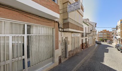 Puente Genil - CLINICA DENTAL HERMANOS CABELLO, S.L. - Centro Dental